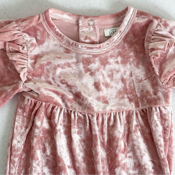 Blush Velvet baby 6 months outfit infant jumpsuit with headpiece baby girl - Picture 3 of 12